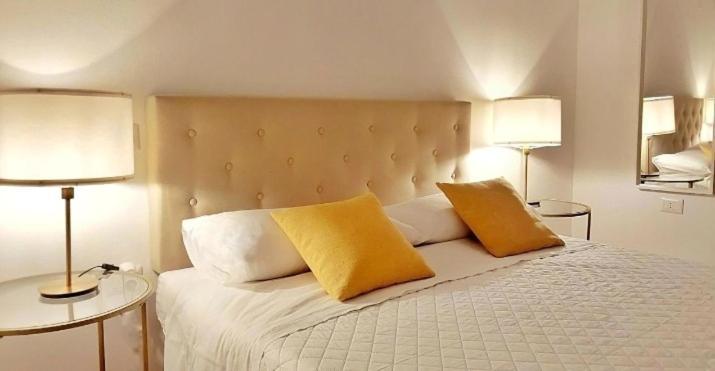 Elicriso Suites Yenne Cagliari Luaran gambar